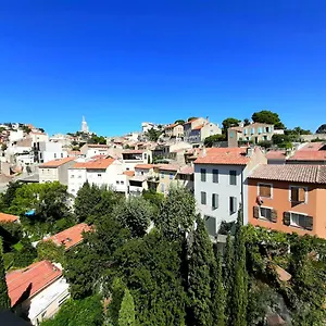 https://chambre-avec-vue-notre-dame-de-la-garde.fr-provencehotel.com